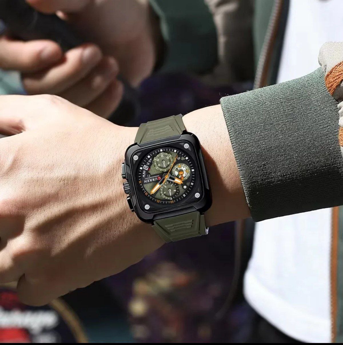 Montre CURREN Chronographe : Réglage de l'Heure, du Calendrier et Utilisation du Chronomètre